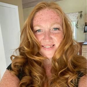 Meet your Posher, Laurie